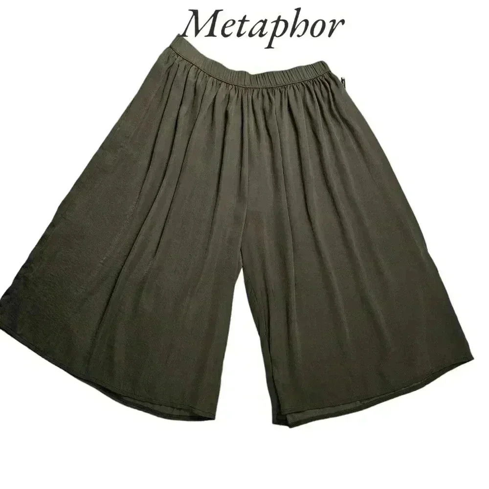 Metaphor Pants Lg NWOT